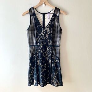 FRANCESCA’S Alya Lace Knee Length Party Dress